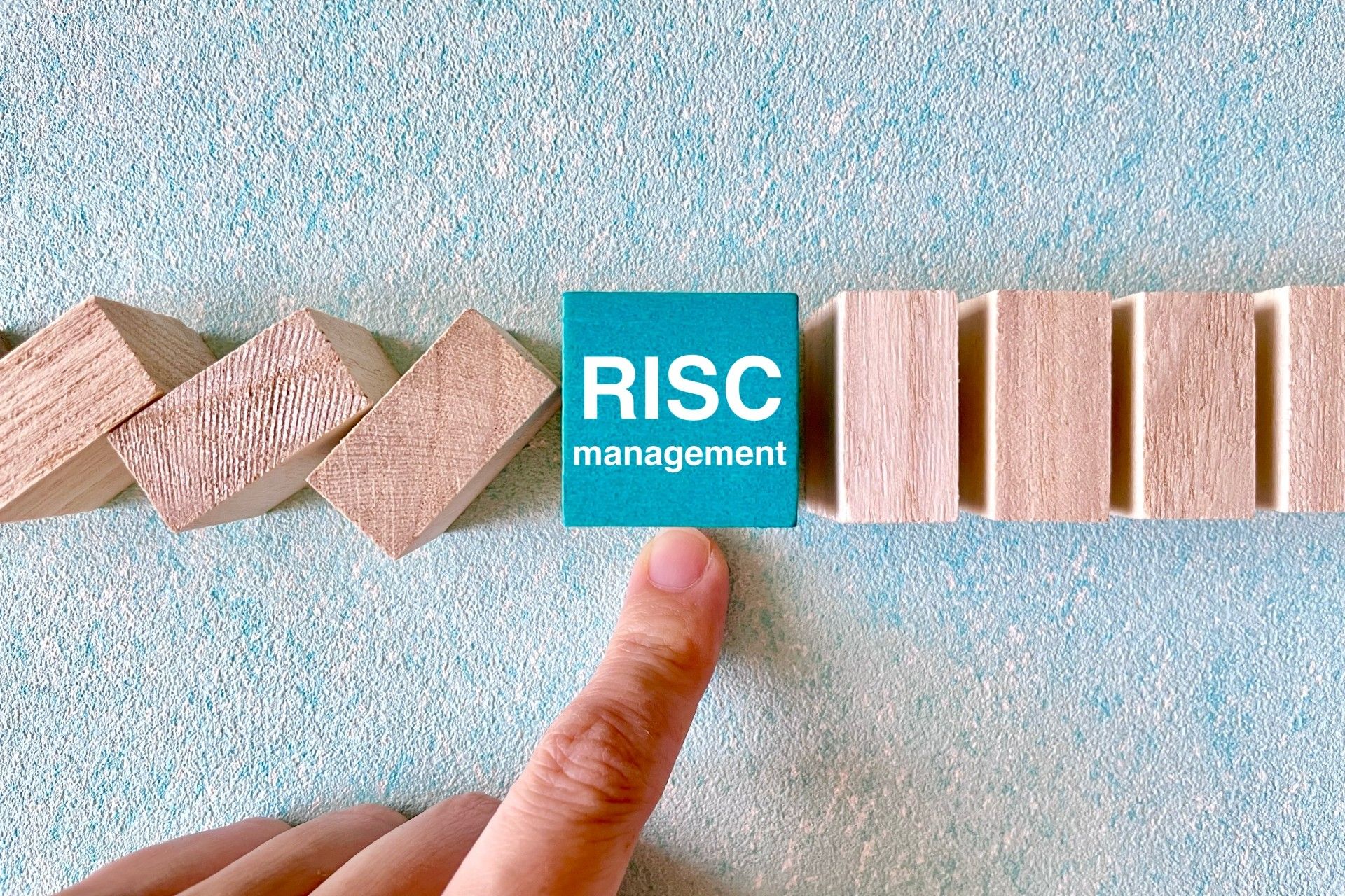 外国人採用で失敗しないためのリスク管理完全ガイド｜担当者が今すぐやるべき事とは